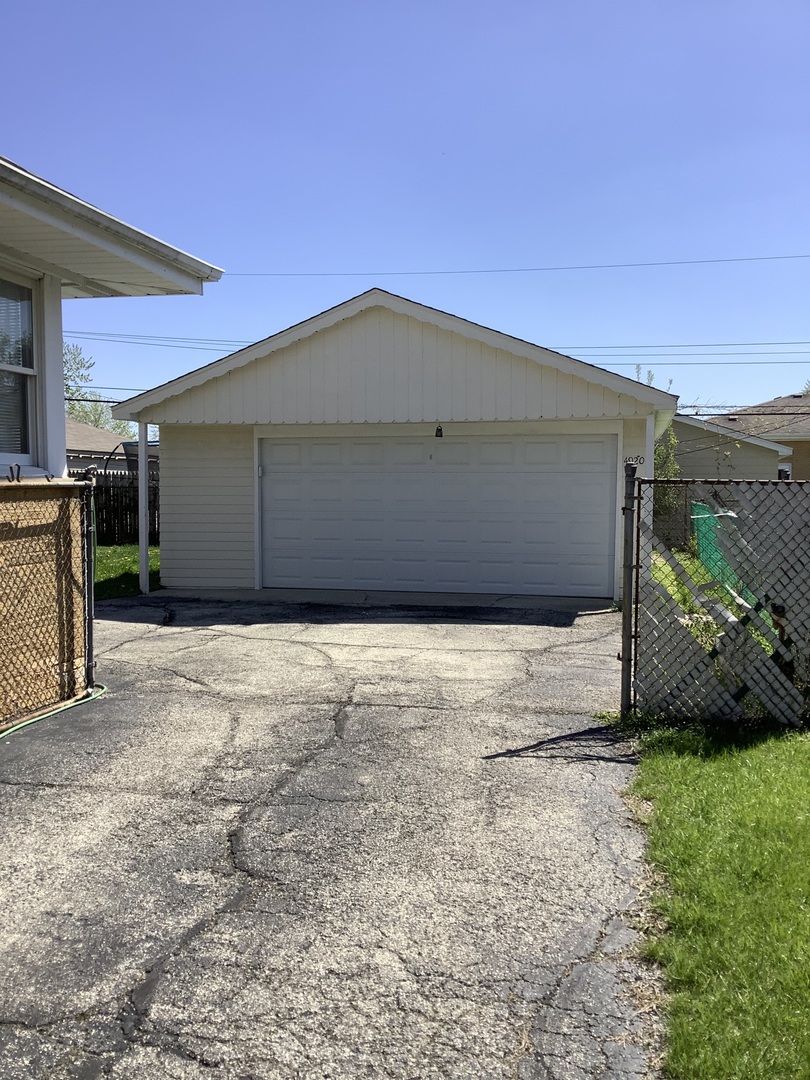 4920 Cypress Drive, Hillside, IL 60162