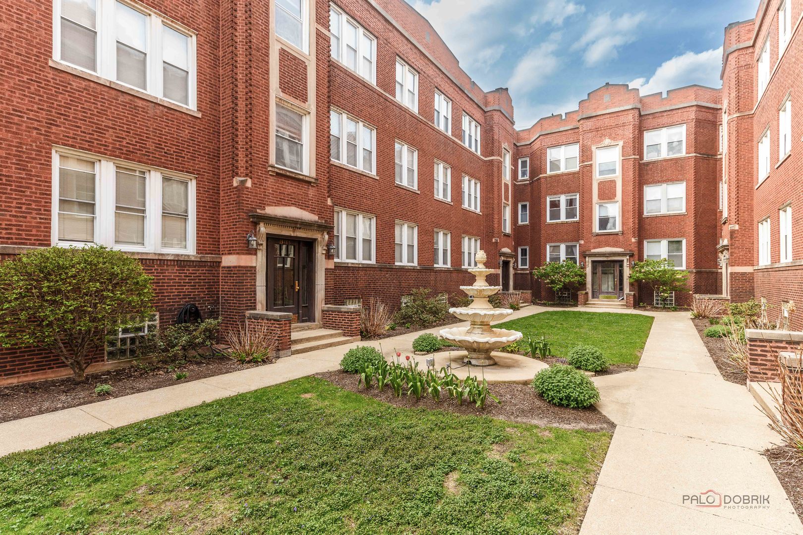 1348 W Estes Avenue #3N, Chicago, IL 60626