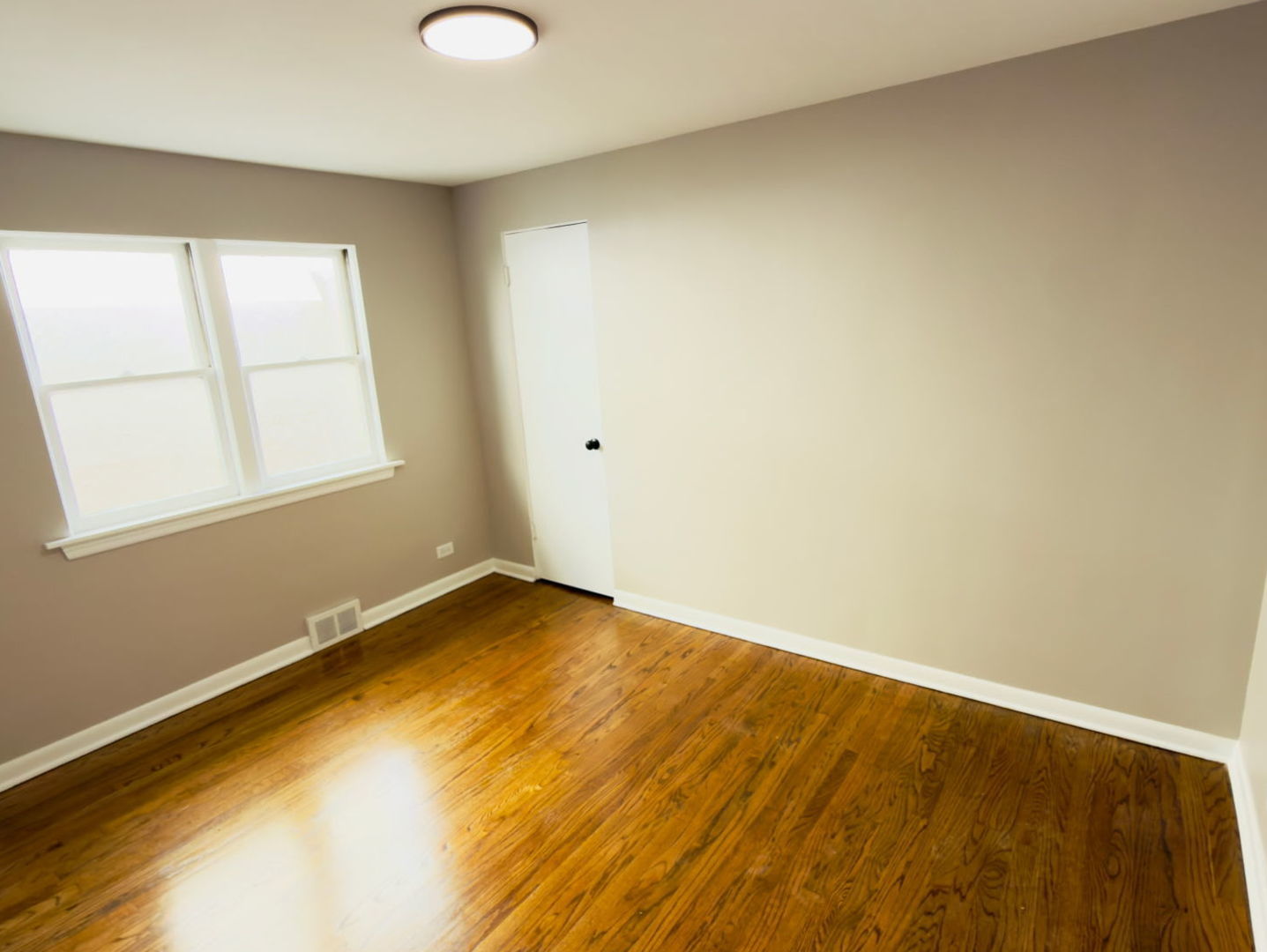 6542 W Windsor Avenue, Berwyn, IL 60402