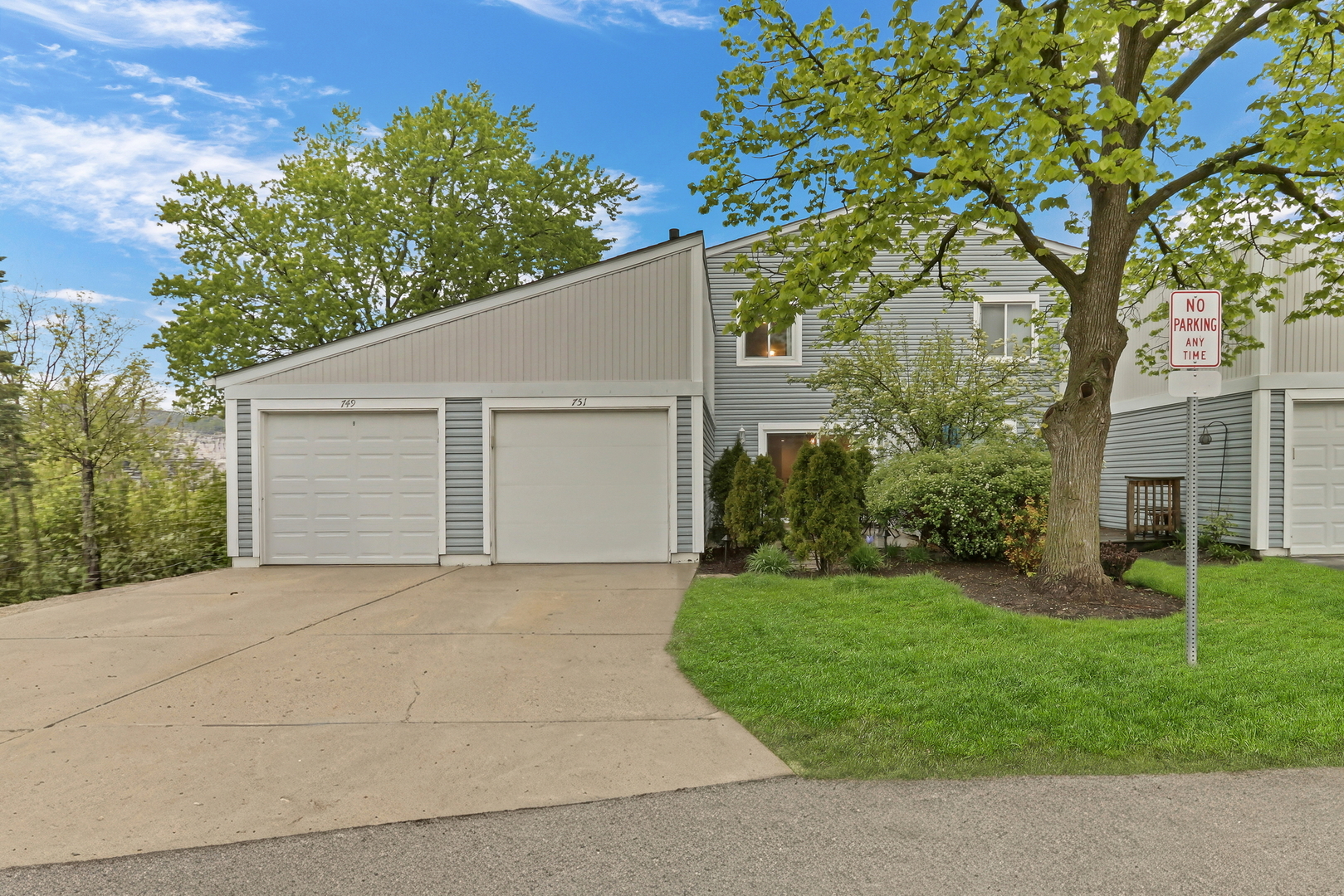 751 Dover Place #4C, Wheeling, IL 60090