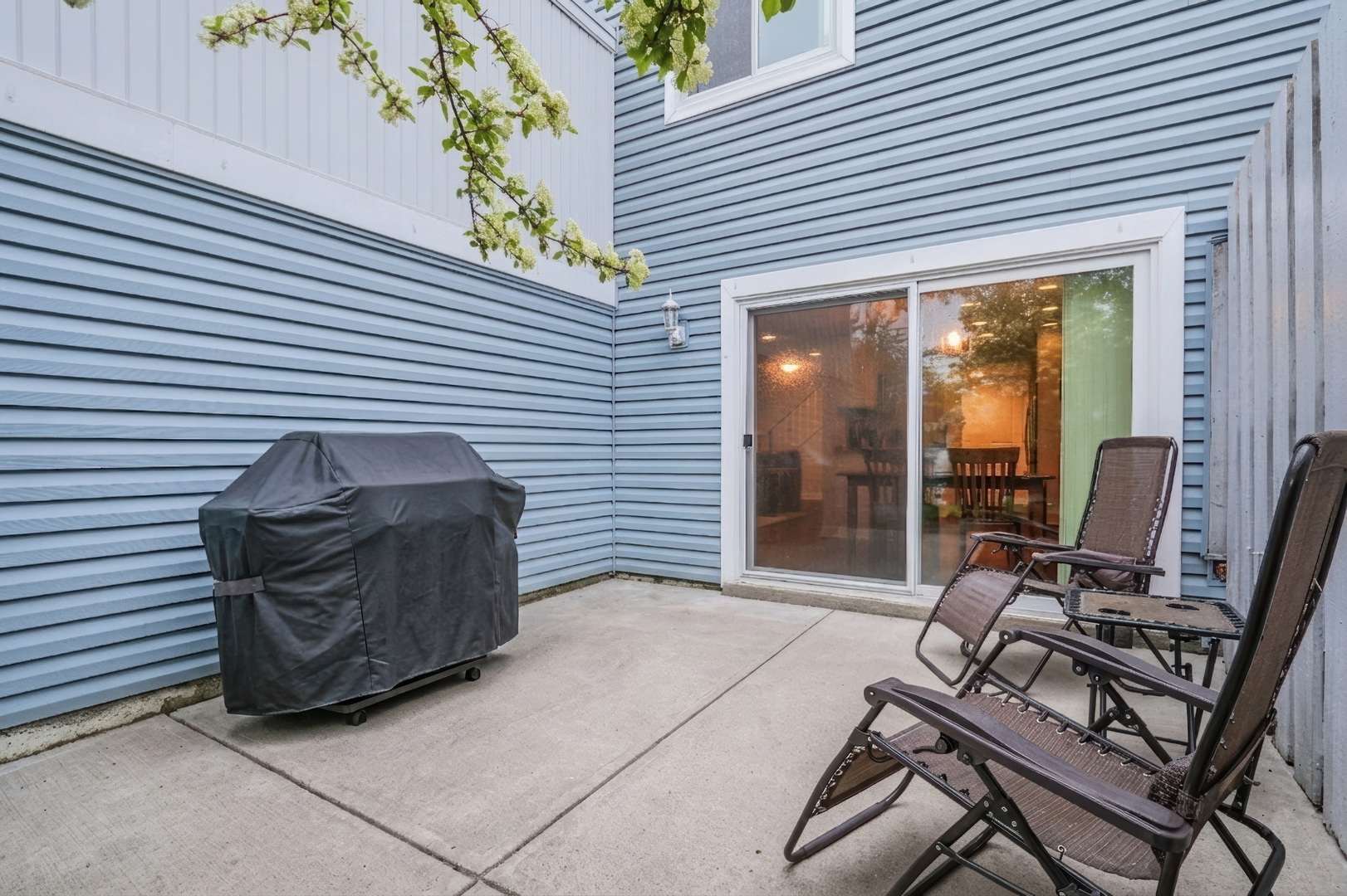 751 Dover Place #4C, Wheeling, IL 60090