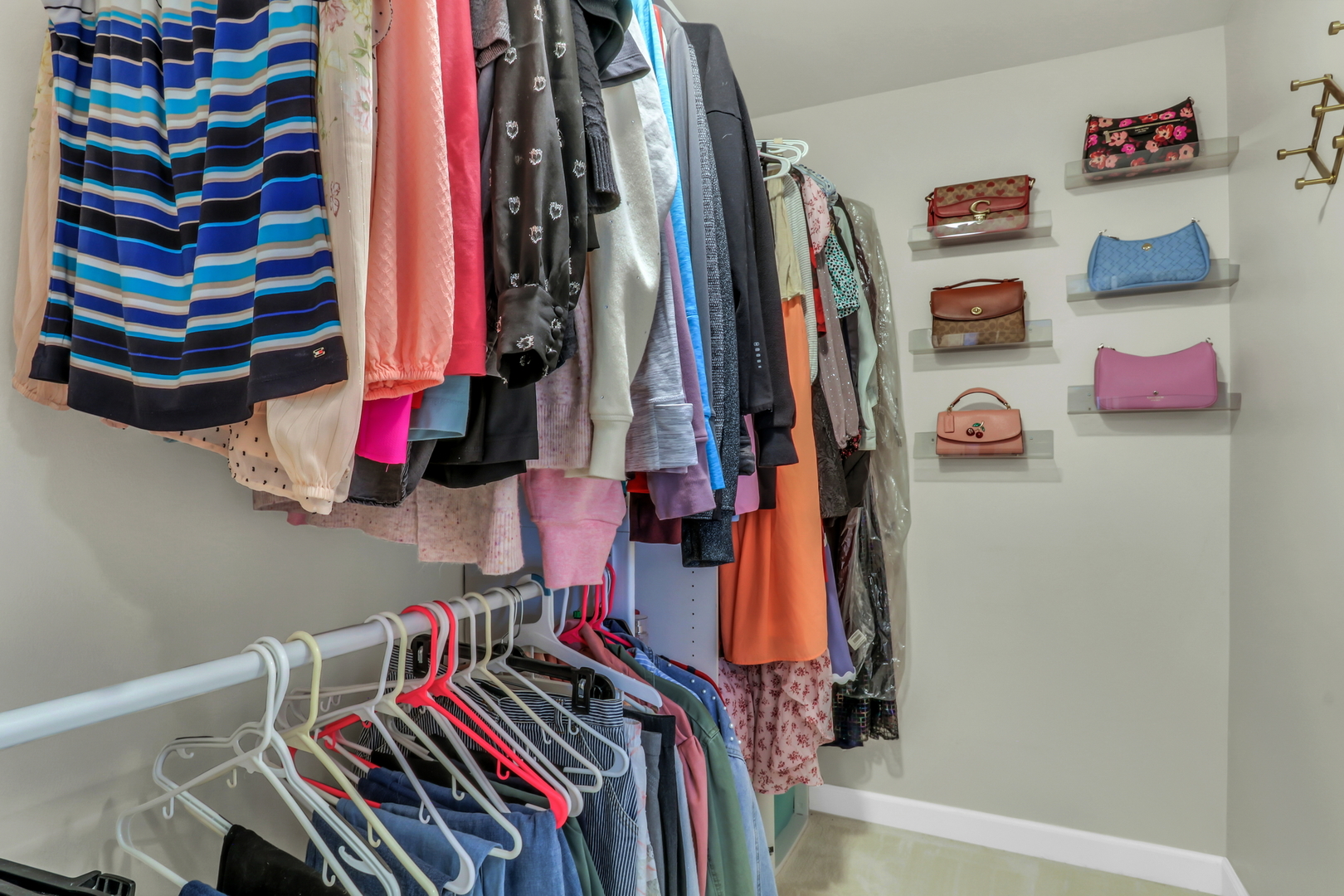 751 Dover Place #4C, Wheeling, IL 60090