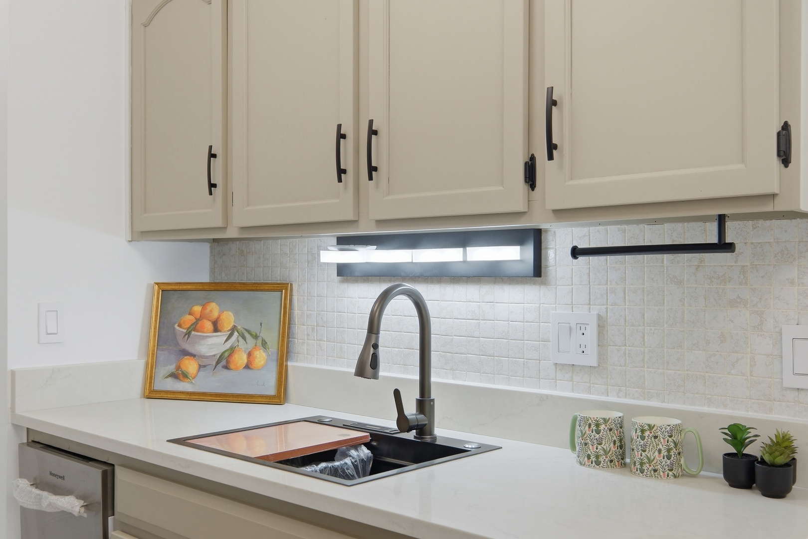 1500 Robin Circle #112, Hoffman Estates, IL 60169