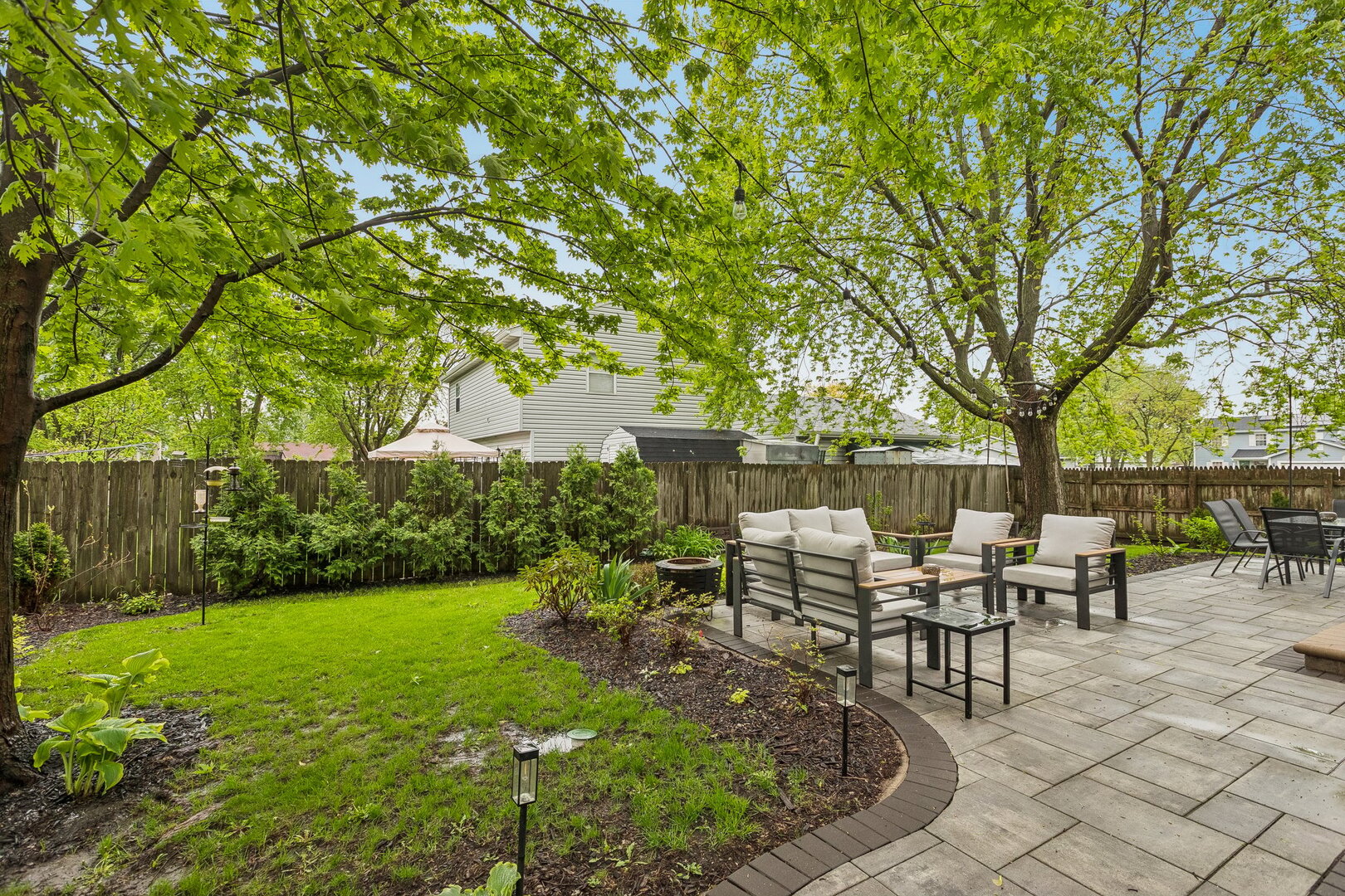 205 Green Mountain Drive, Bolingbrook, IL 60440