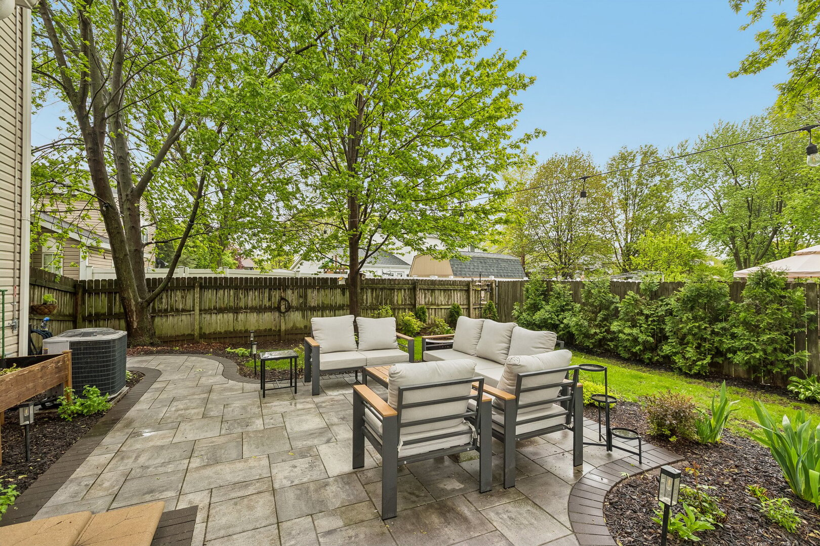 205 Green Mountain Drive, Bolingbrook, IL 60440