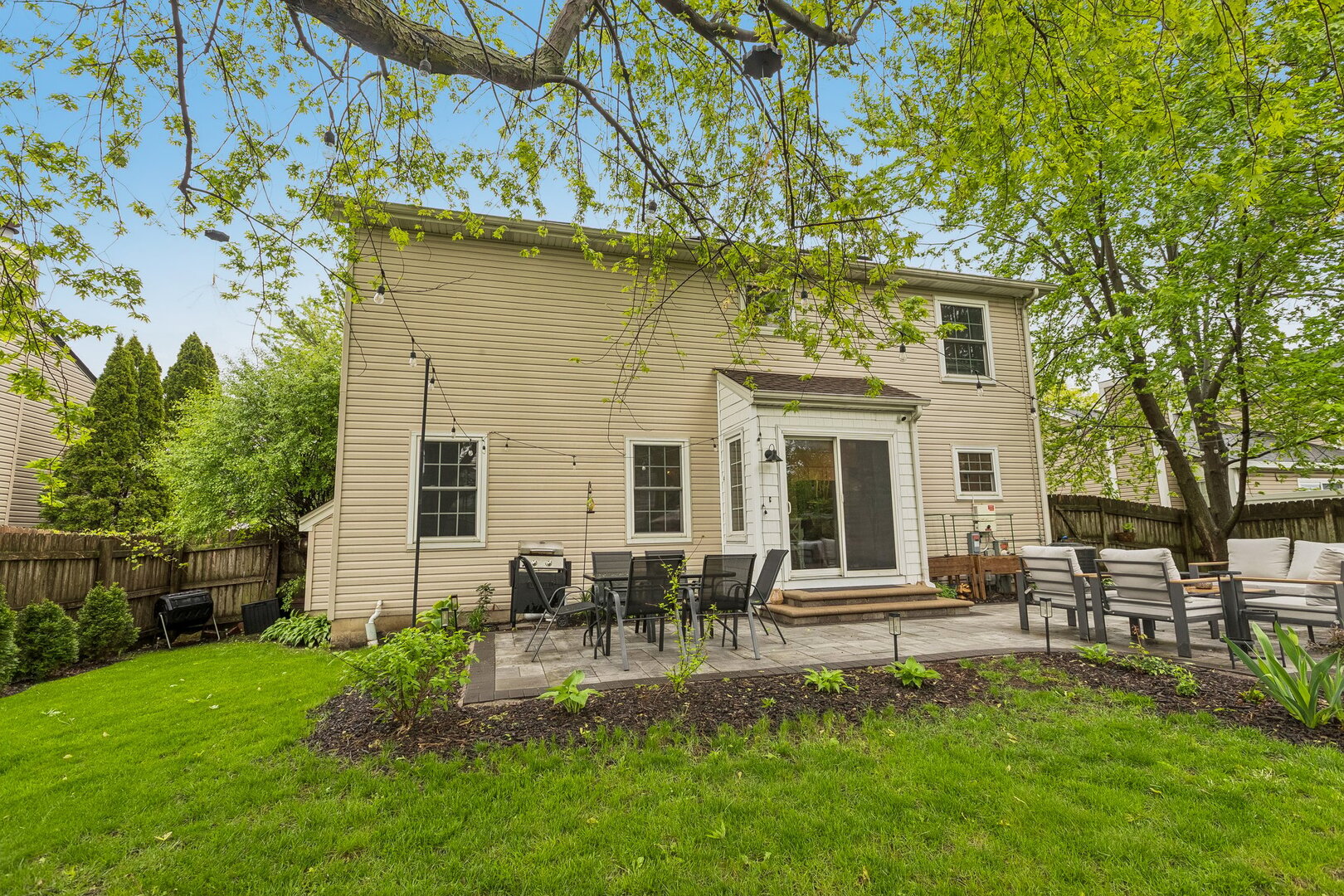 205 Green Mountain Drive, Bolingbrook, IL 60440