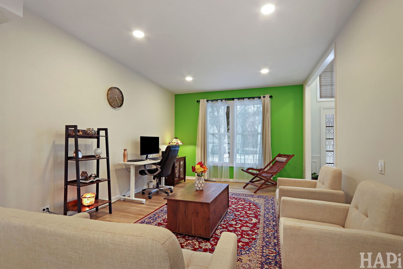 1121 Williamsburg Circle, Grayslake, IL 60030