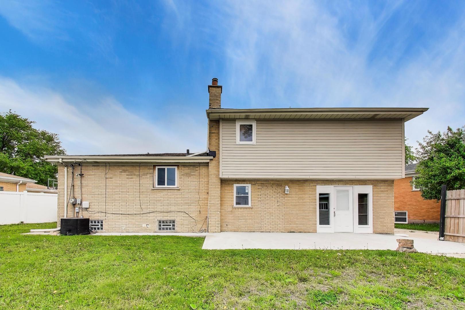 10128 Parke Avenue, Oak Lawn, IL 60453