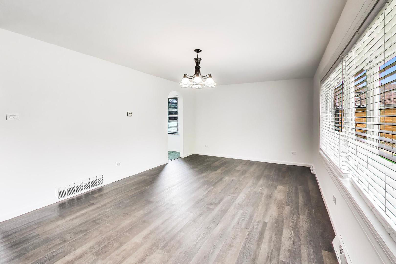 10128 Parke Avenue, Oak Lawn, IL 60453