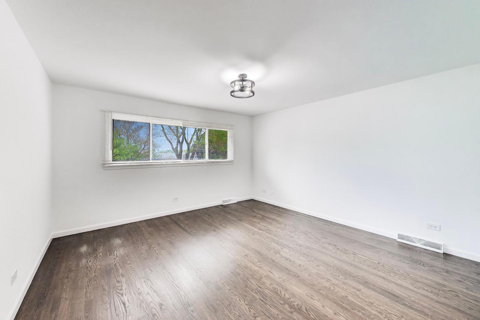 10128 Parke Avenue, Oak Lawn, IL 60453