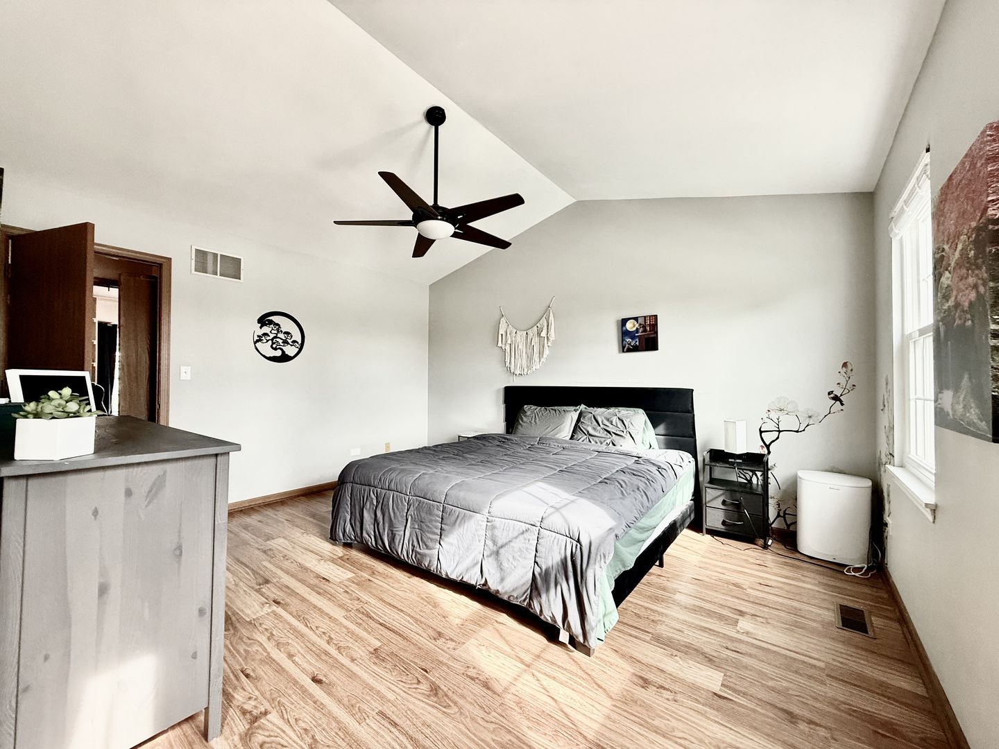 Carol Stream, IL 60188