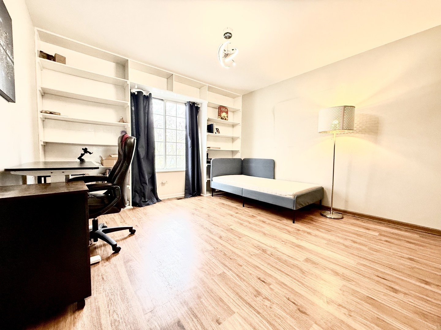 Carol Stream, IL 60188