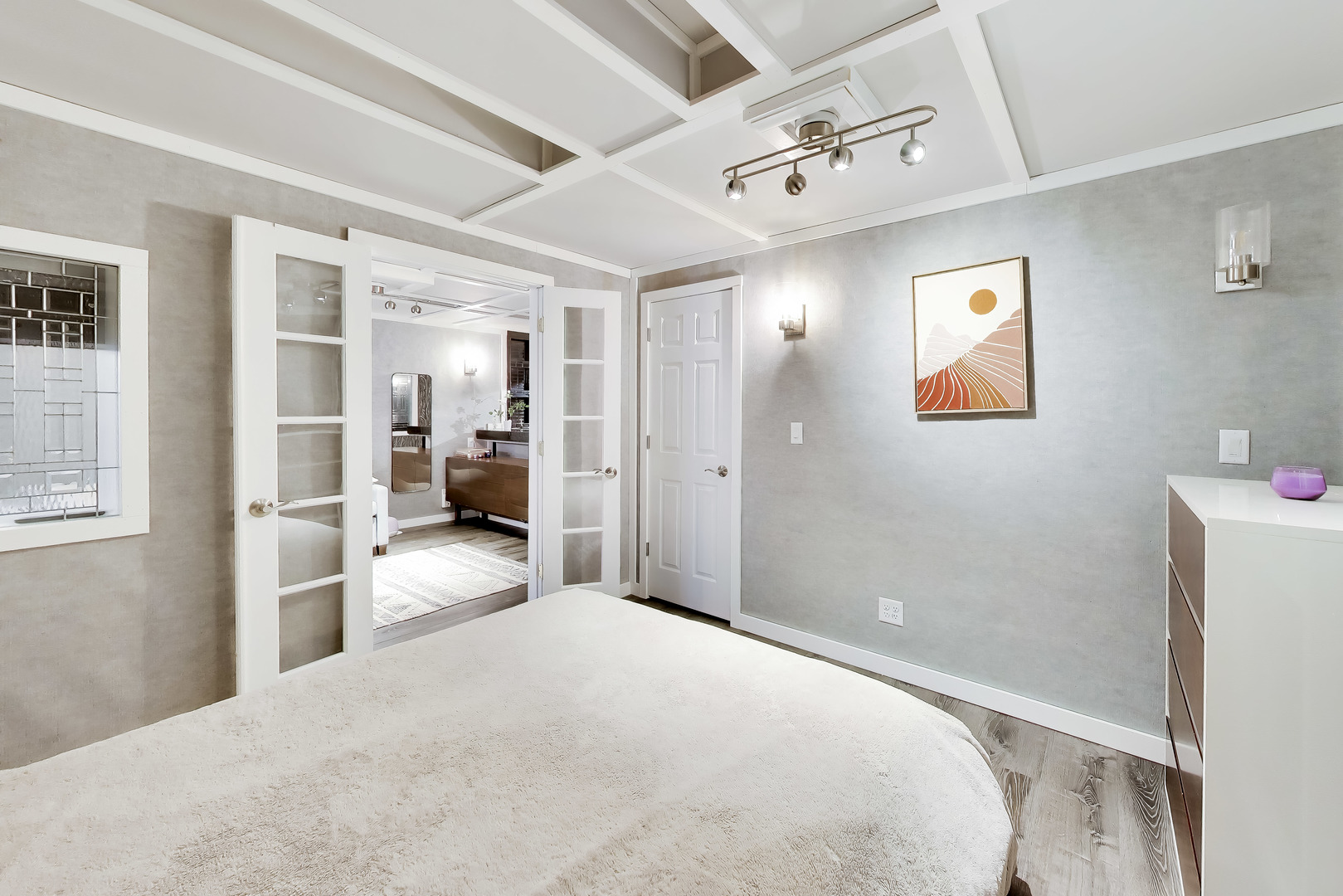 North Aurora, IL 60542