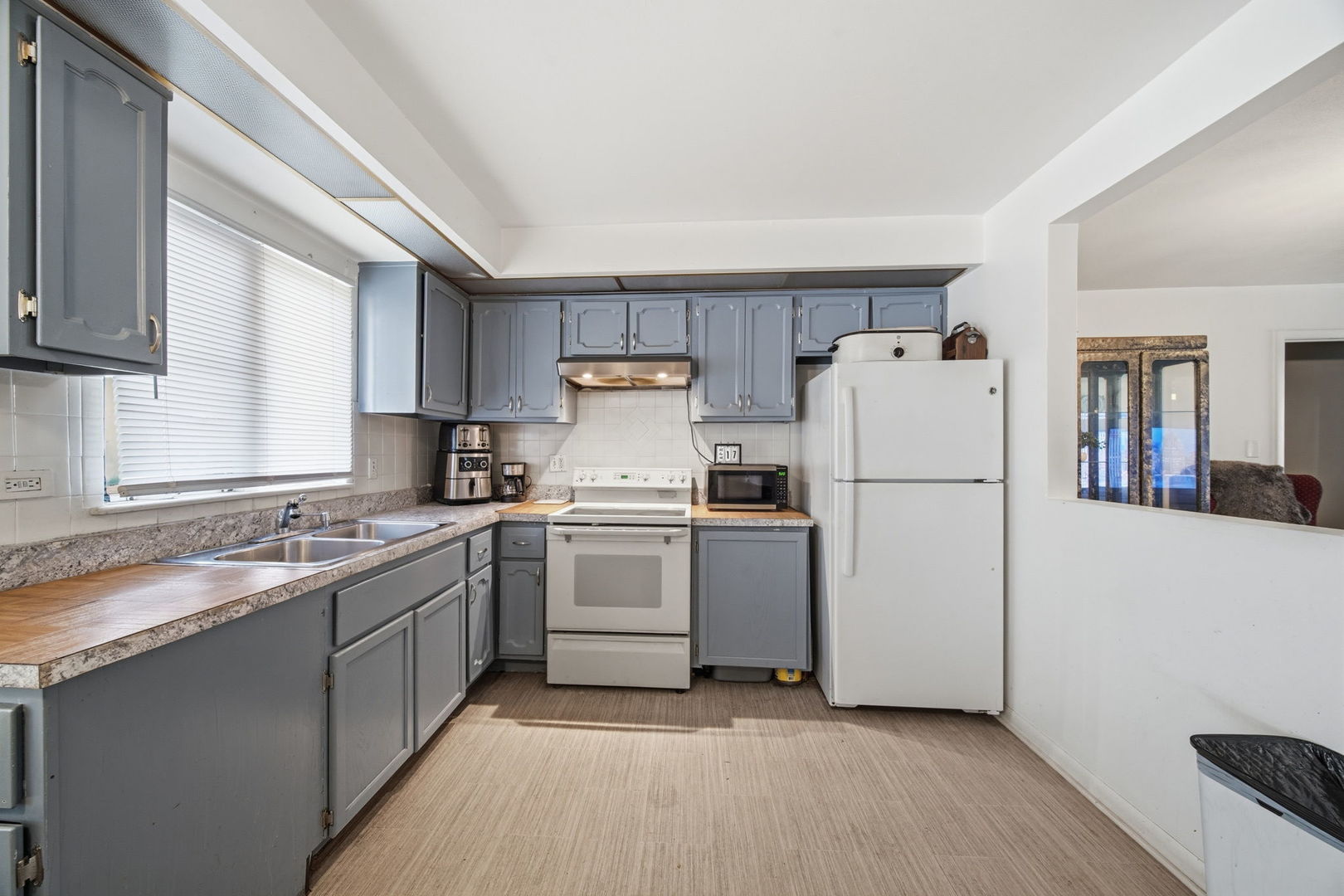 10340 S Pulaski Road #103, Oak Lawn, IL 60453