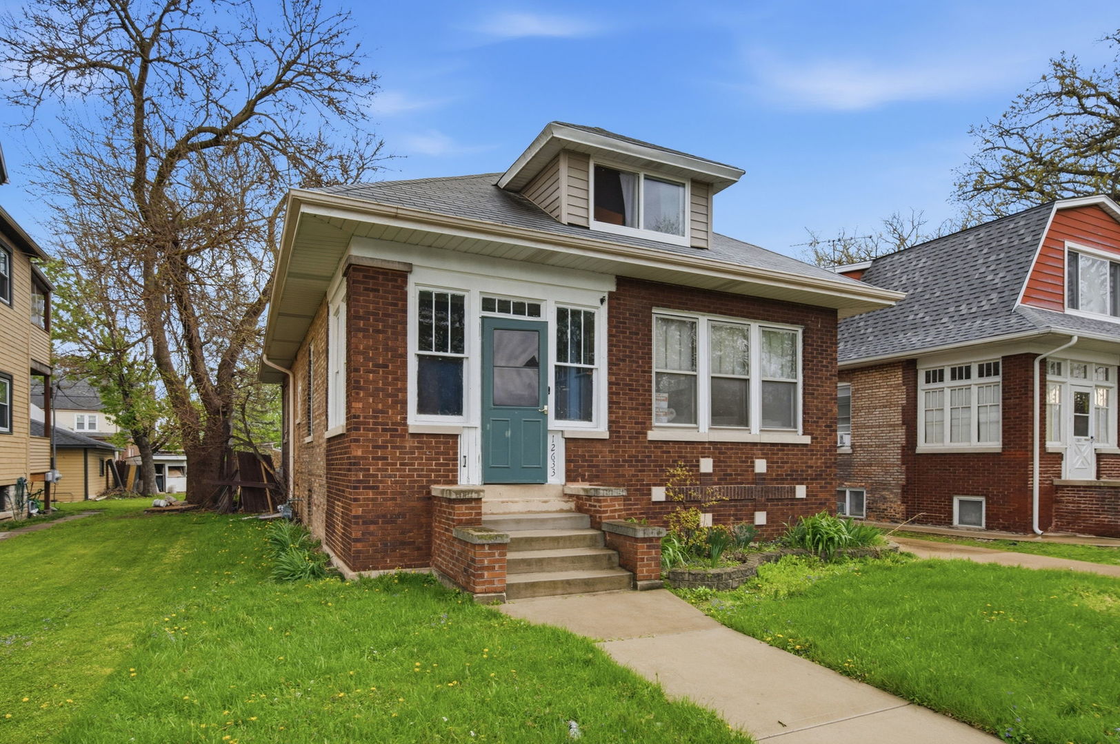 12633 Maple Avenue, Blue Island, IL 60406