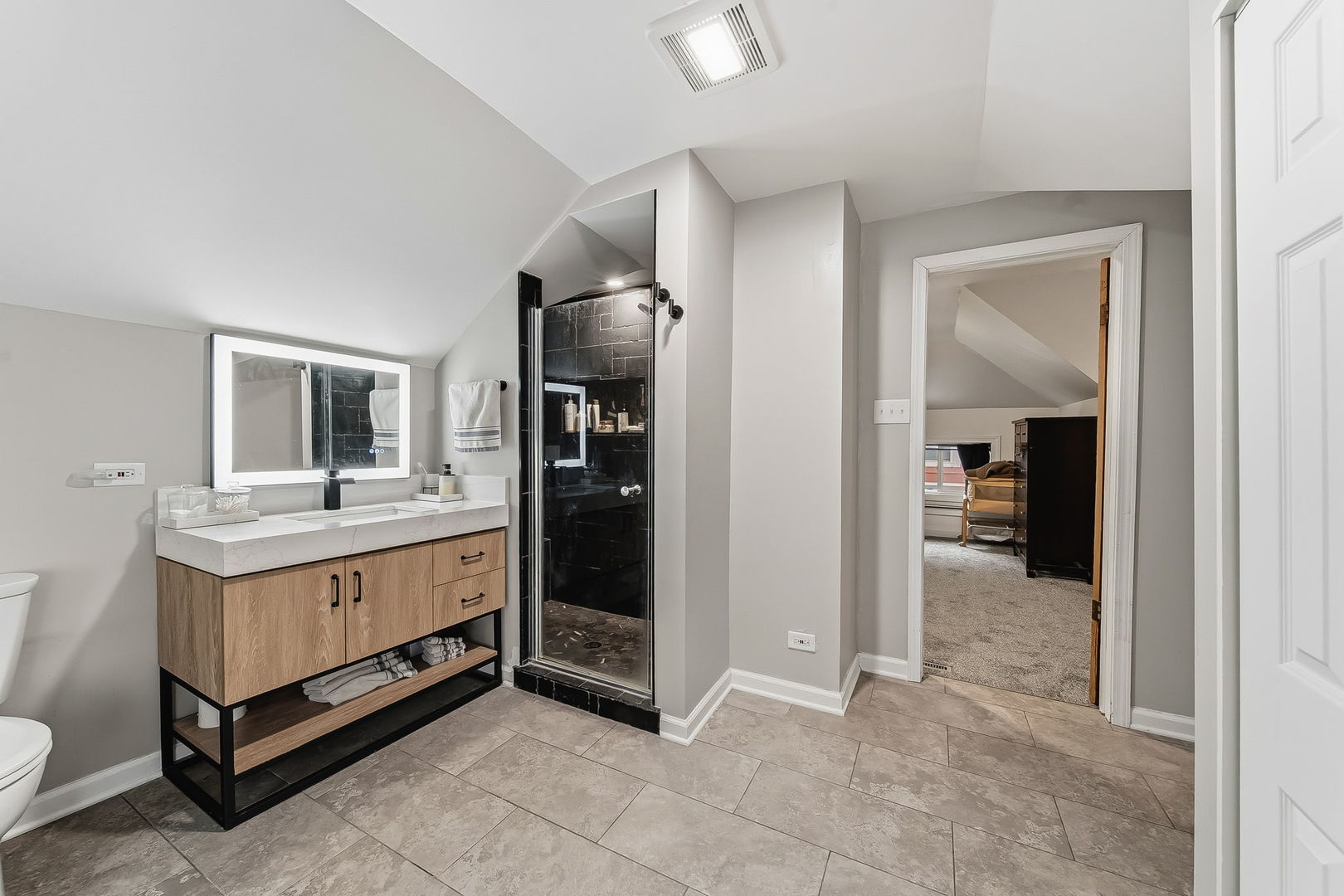 12633 Maple Avenue, Blue Island, IL 60406