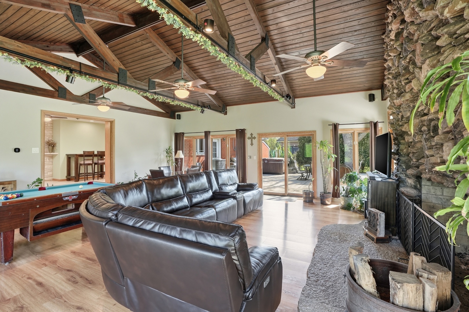 13 Wild Cherry Lane, Palos Park, IL 60464