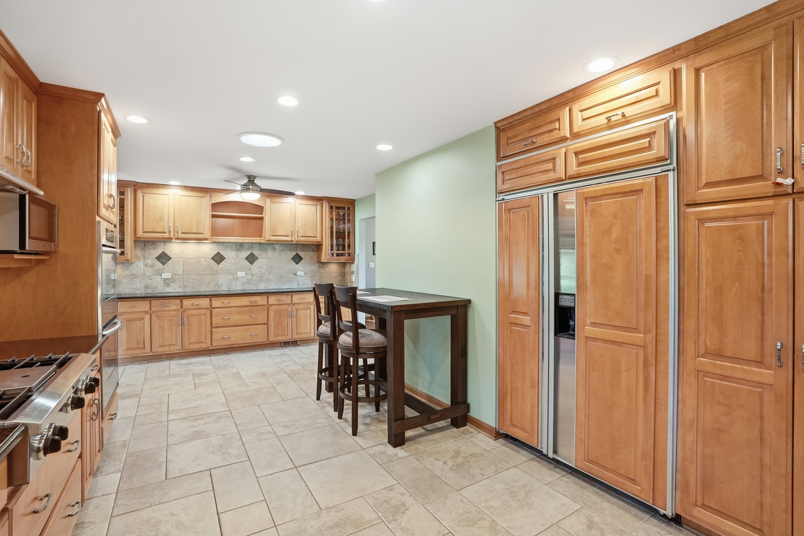 13 Wild Cherry Lane, Palos Park, IL 60464