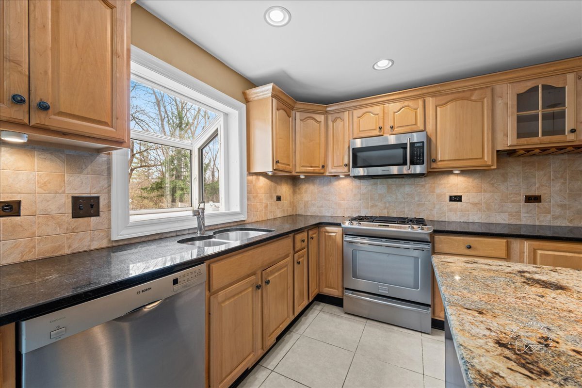 Naperville, IL 60563