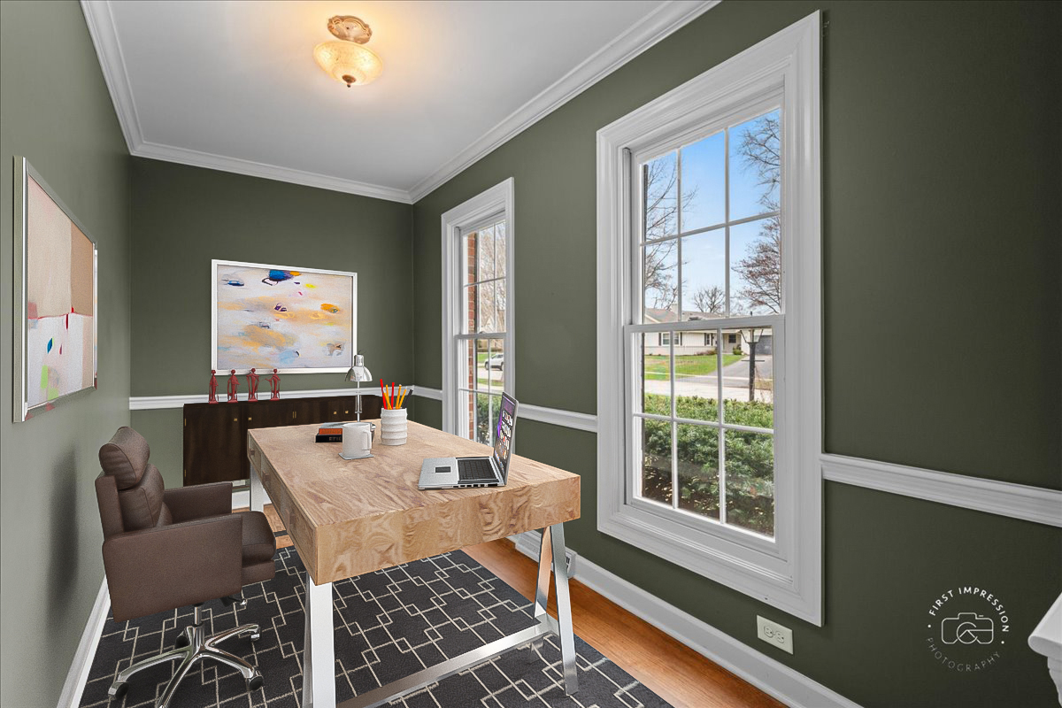 Naperville, IL 60563