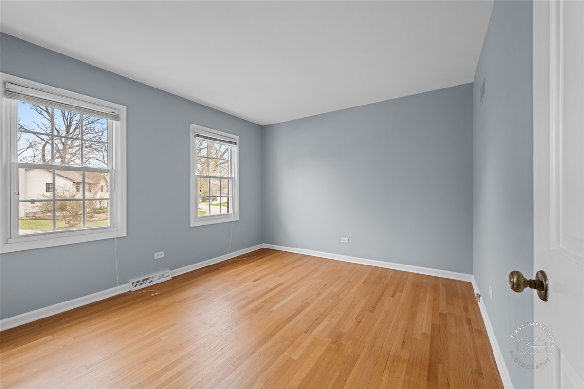 Naperville, IL 60563