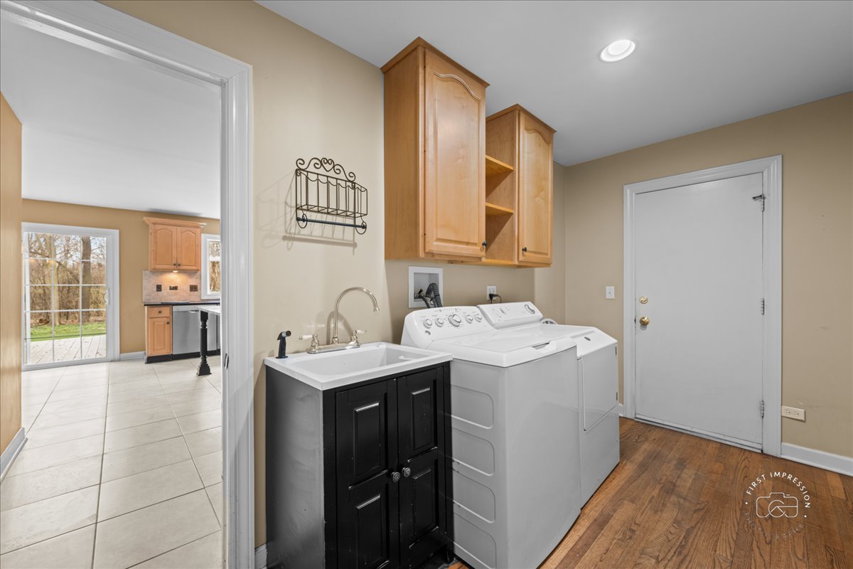 Naperville, IL 60563