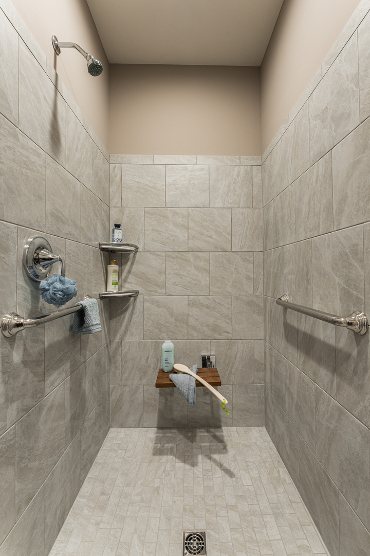 101 Granite Way #101, Genoa, IL 60135