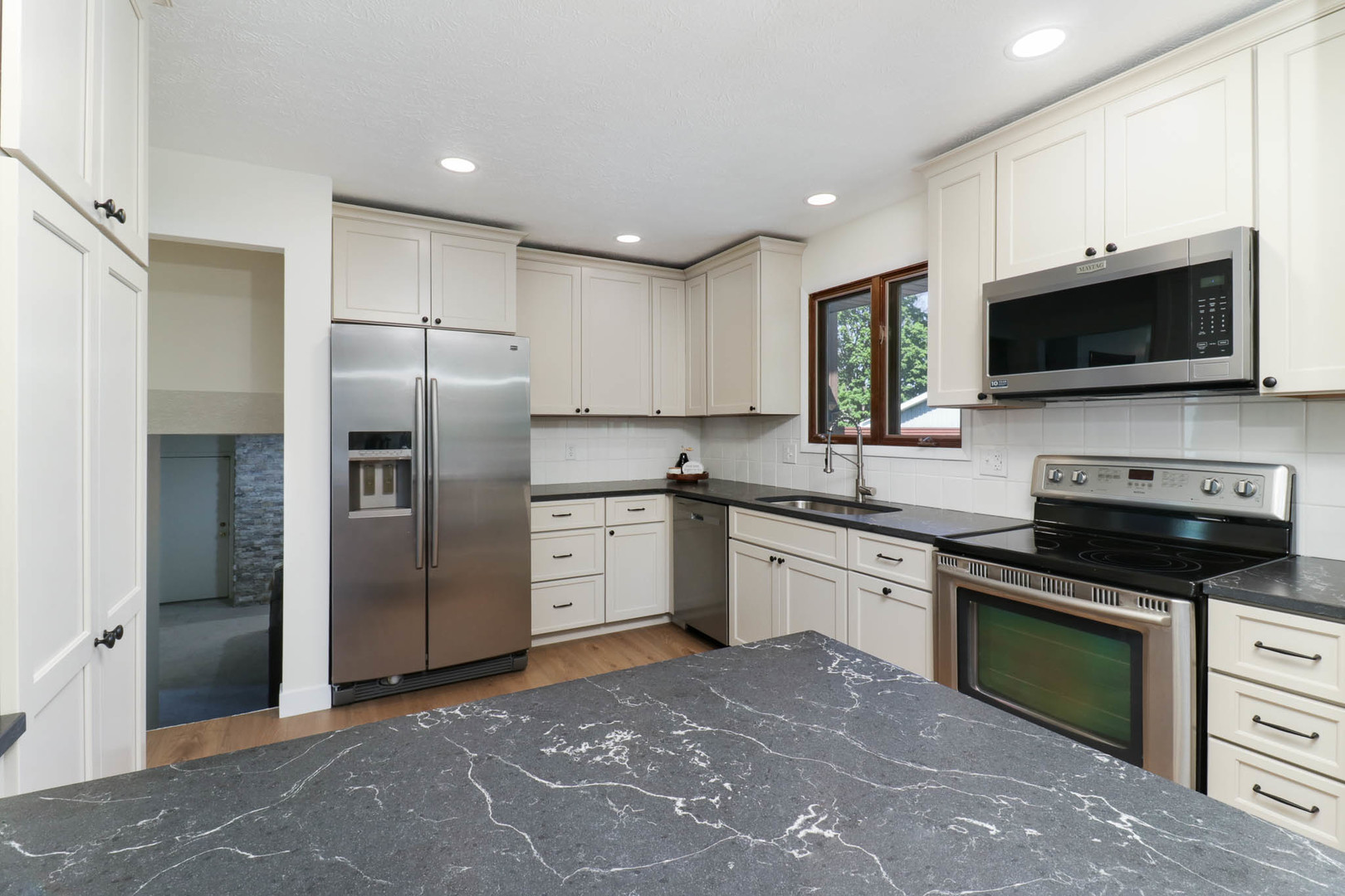 Bloomington, IL 61704