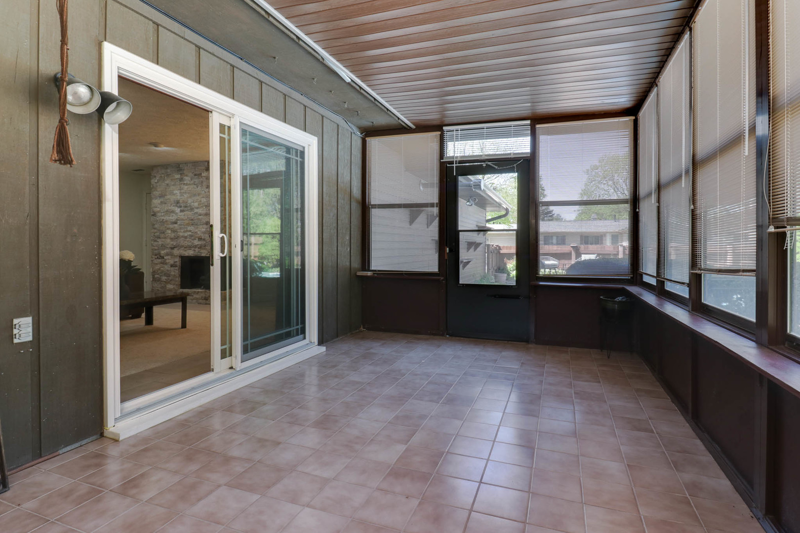 Bloomington, IL 61704