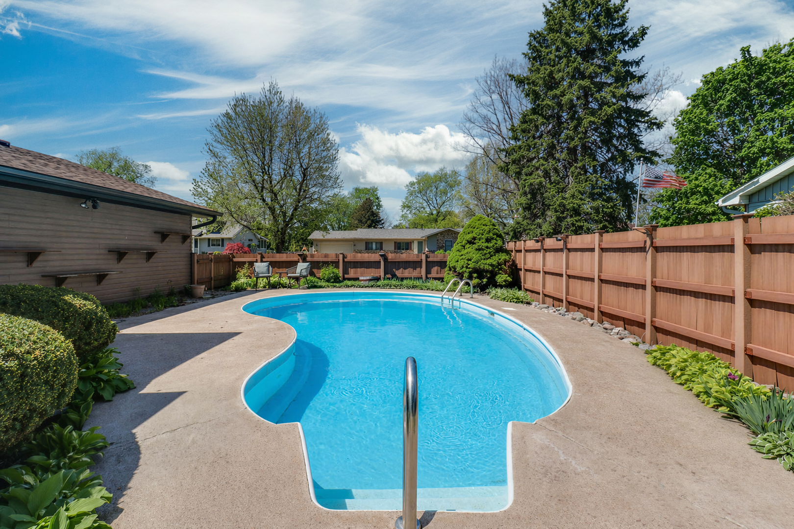 Bloomington, IL 61704