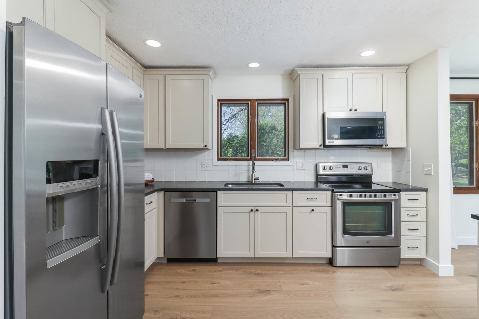 Bloomington, IL 61704