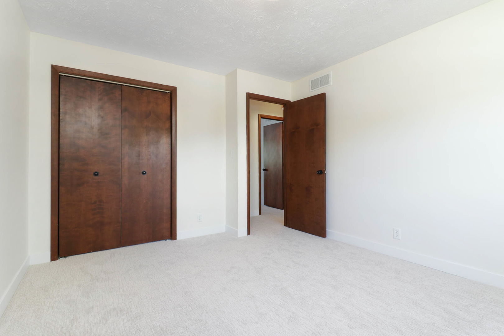 Bloomington, IL 61704