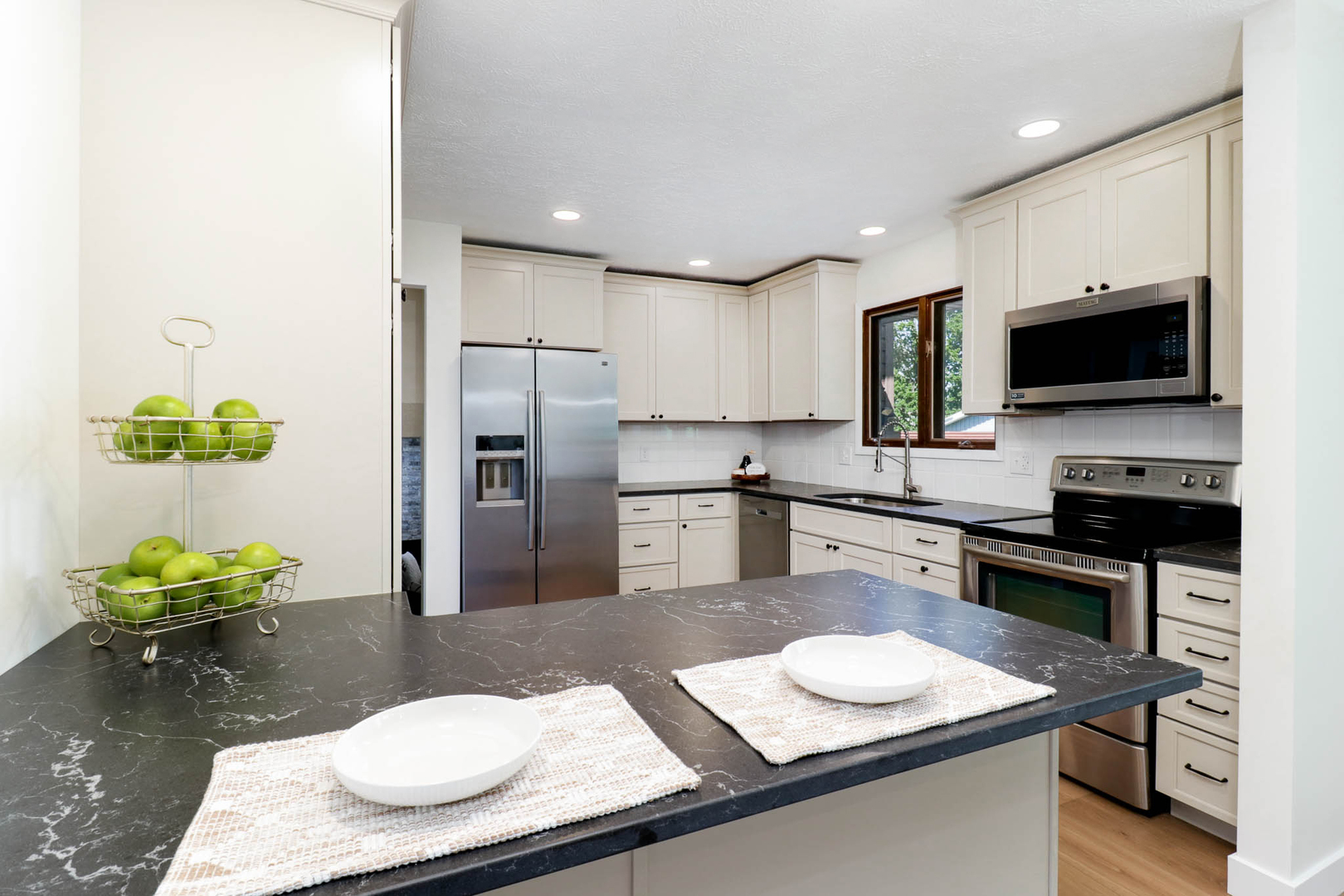 Bloomington, IL 61704