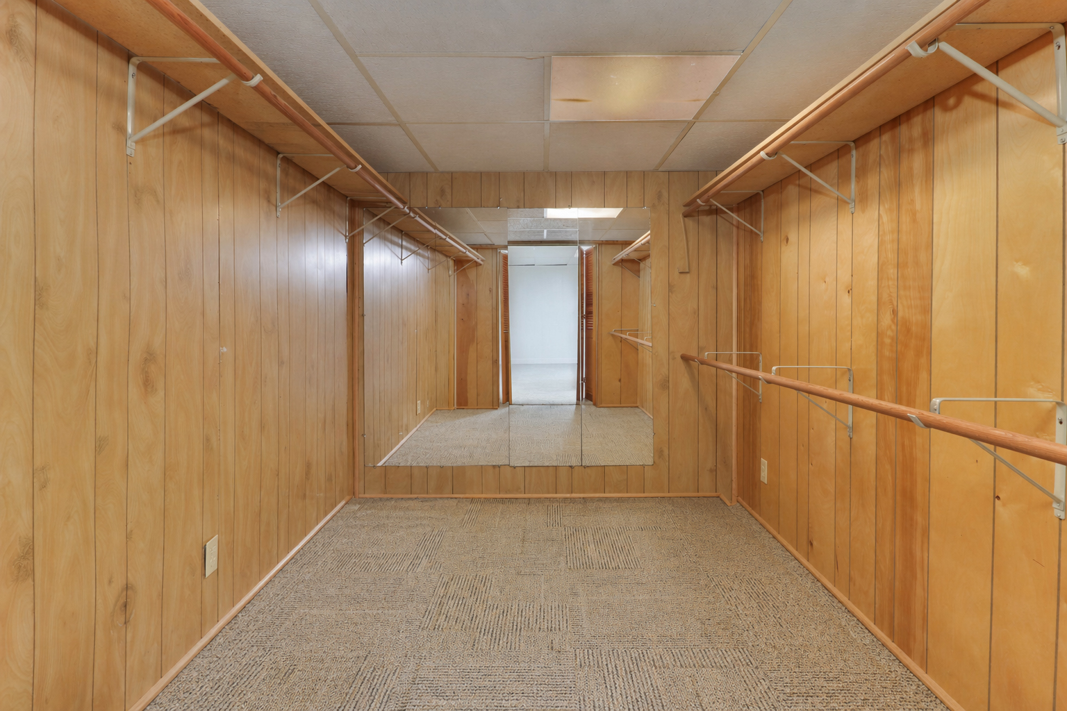 Bloomington, IL 61704