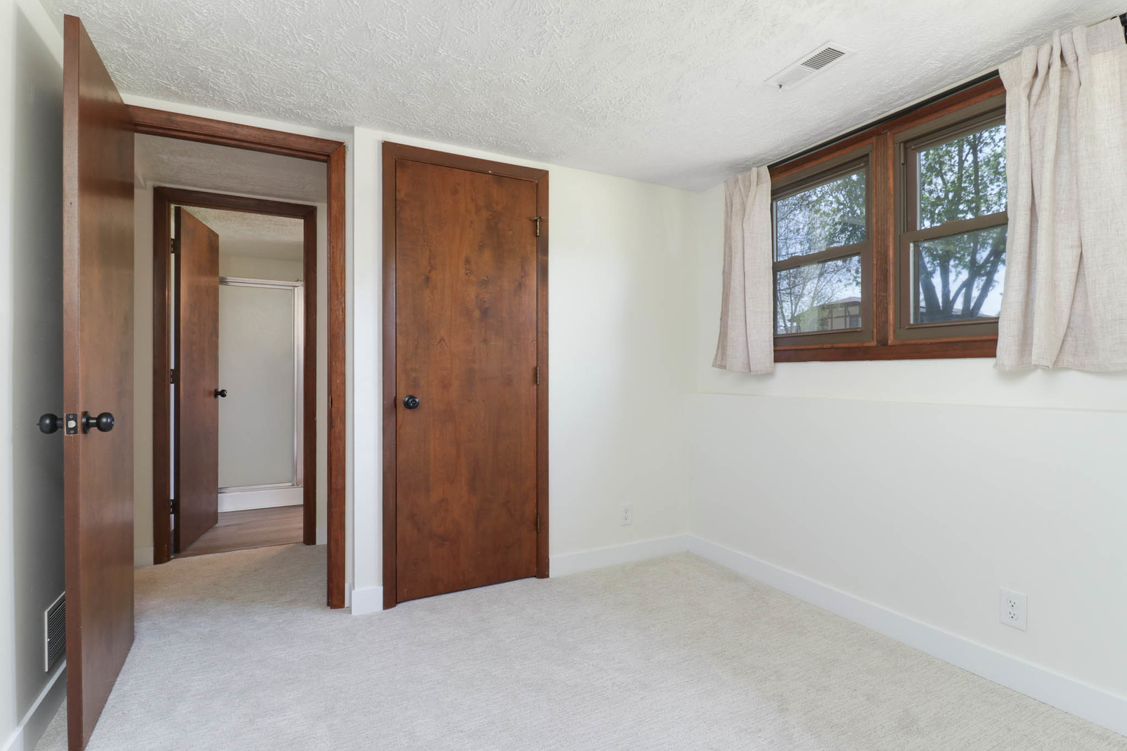 Bloomington, IL 61704