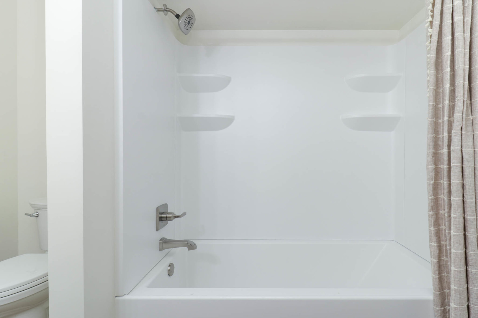 Bloomington, IL 61704