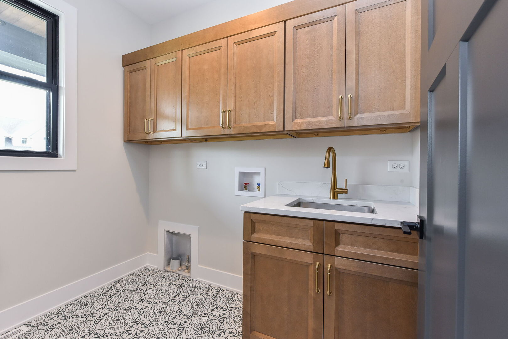 4600 Sterling Road, Downers Grove, IL 60515