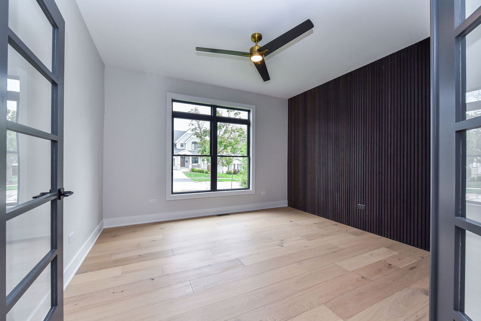 4600 Sterling Road, Downers Grove, IL 60515