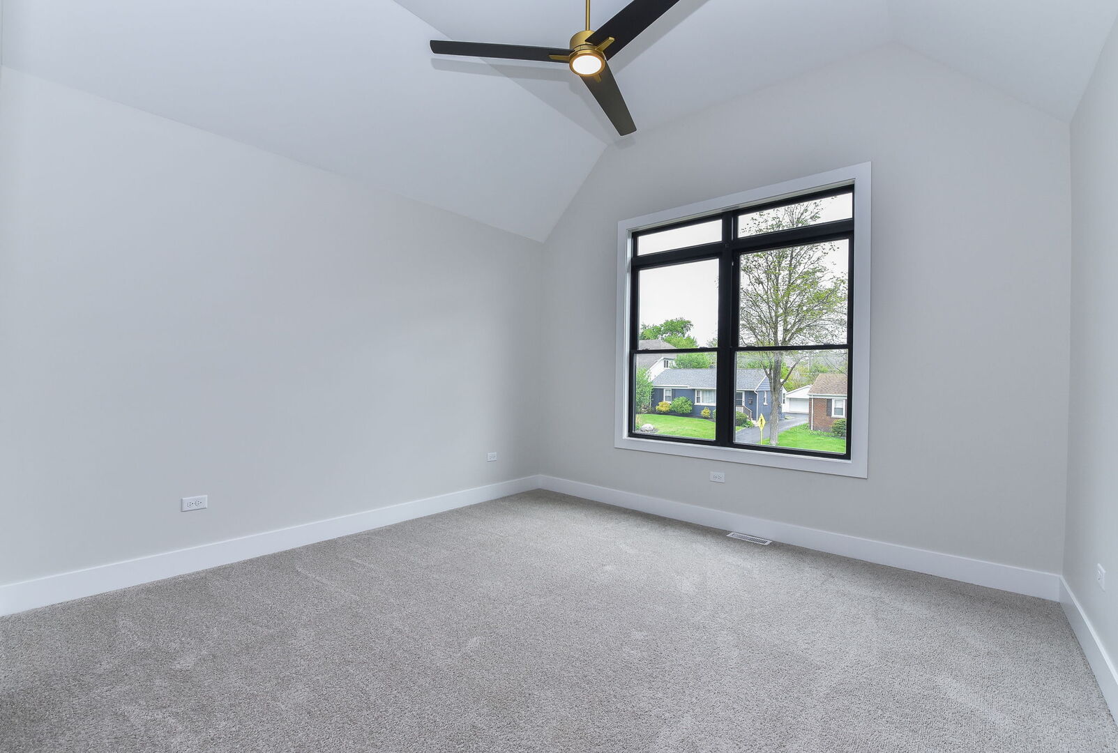 4600 Sterling Road, Downers Grove, IL 60515