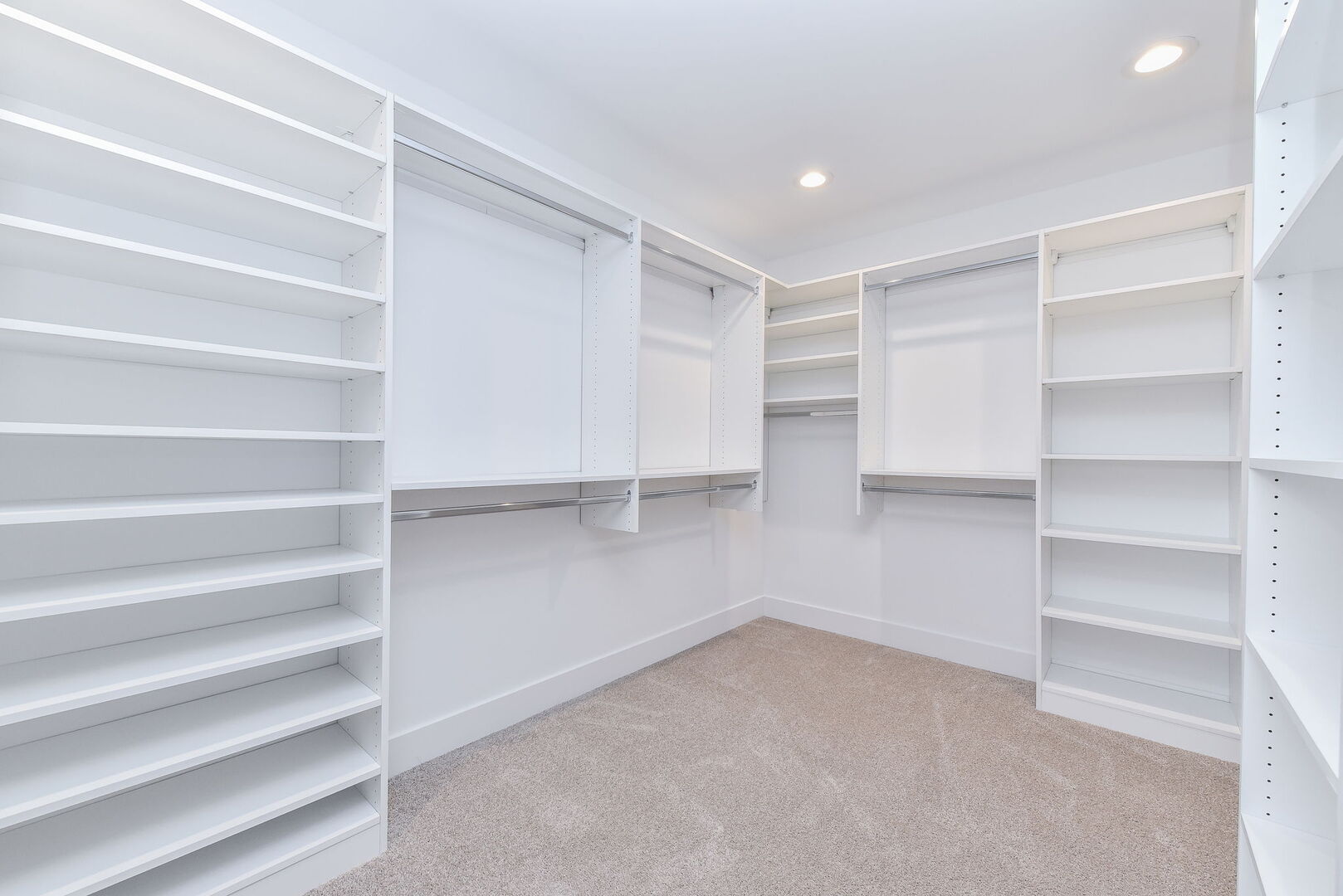 4600 Sterling Road, Downers Grove, IL 60515