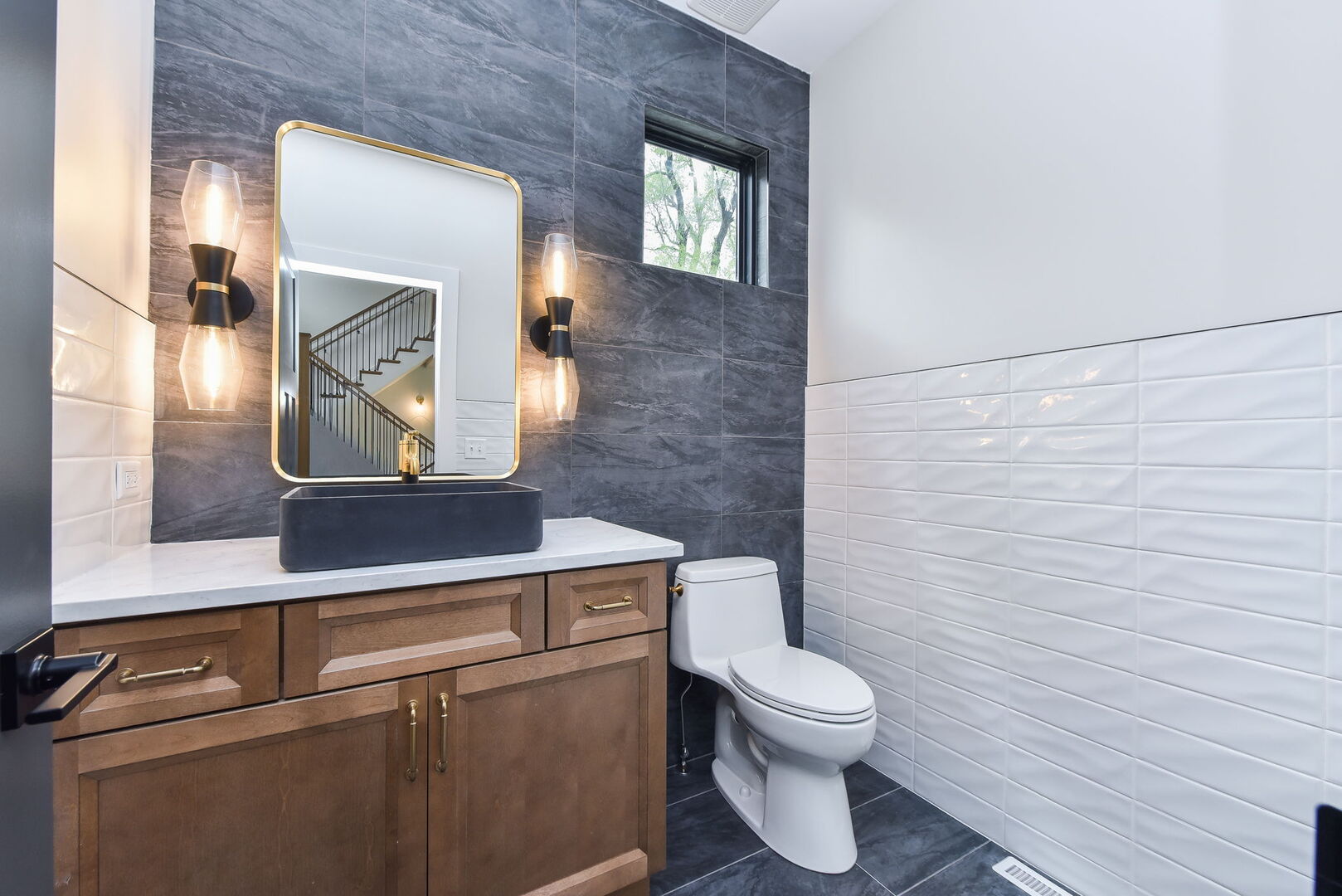 4600 Sterling Road, Downers Grove, IL 60515