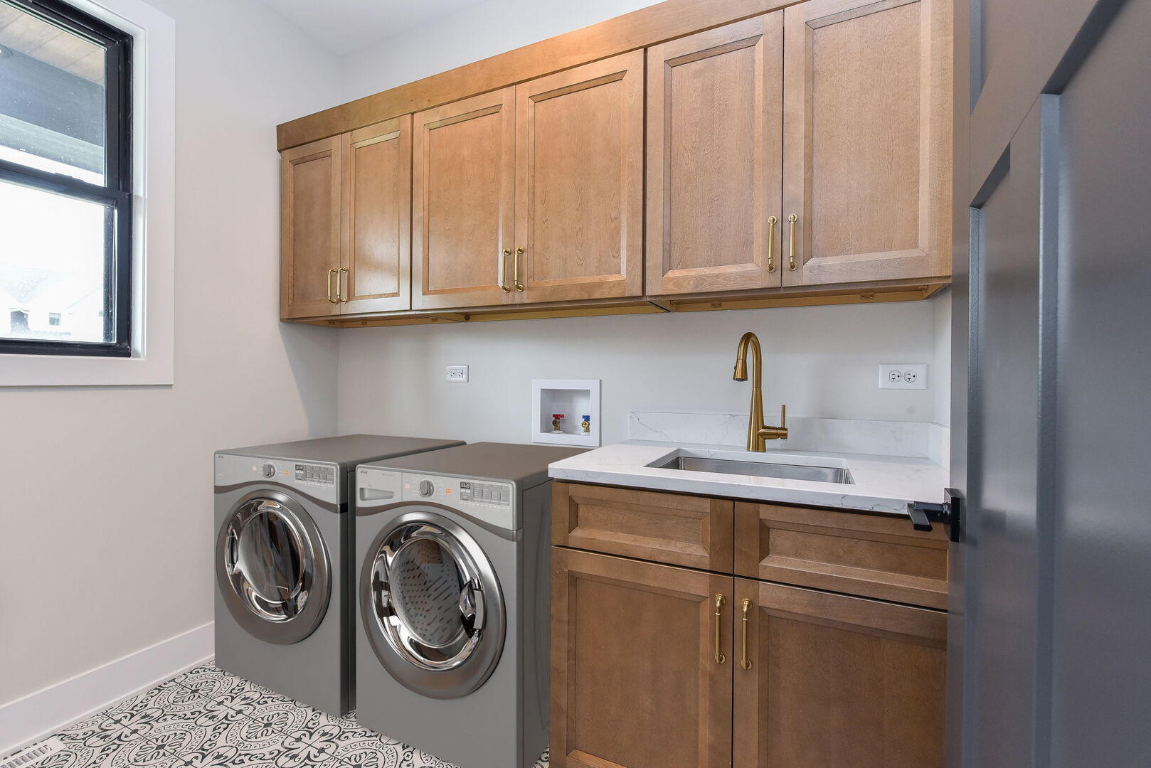 4600 Sterling Road, Downers Grove, IL 60515