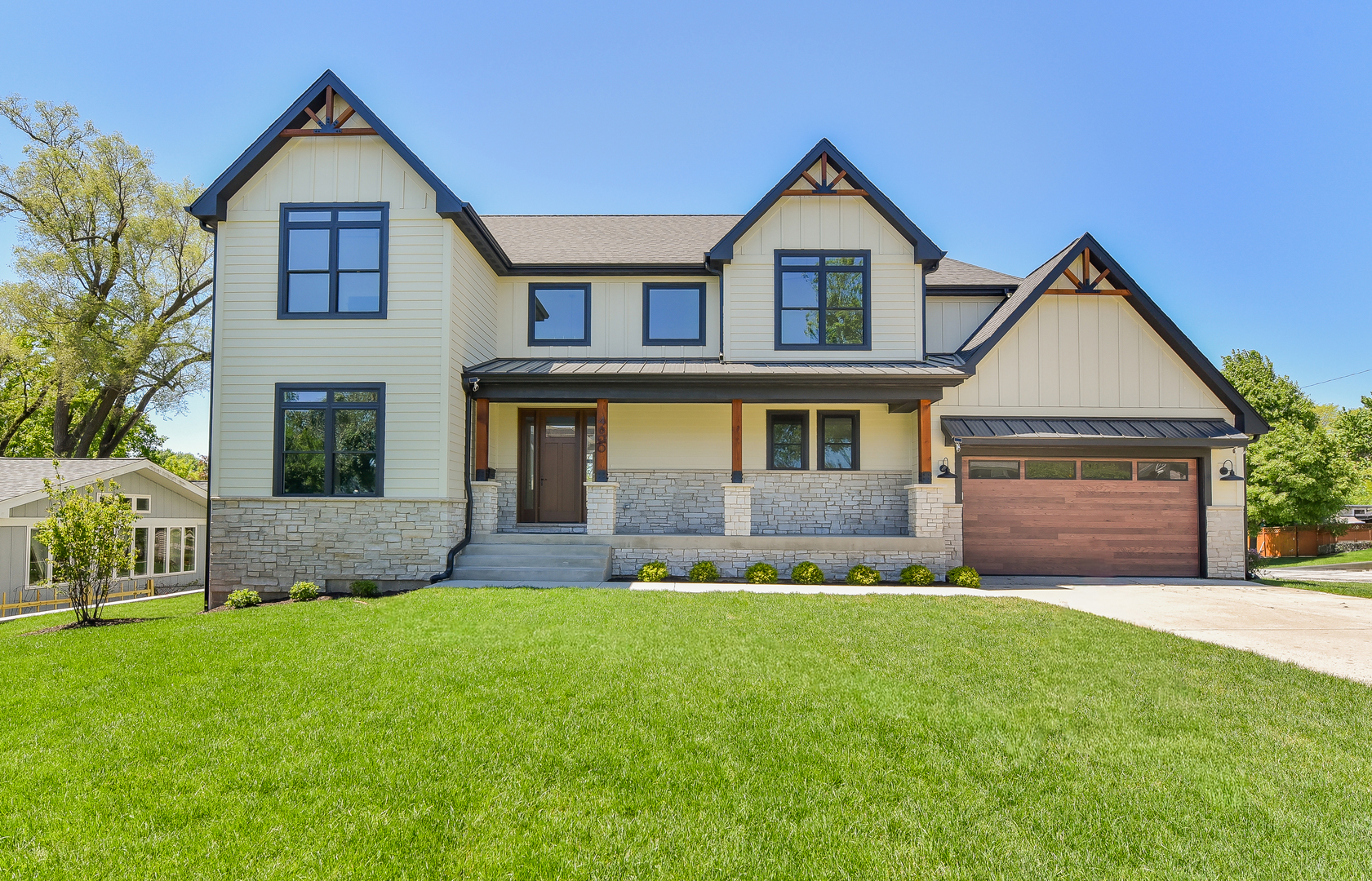 4600 Sterling Road, Downers Grove, IL 60515