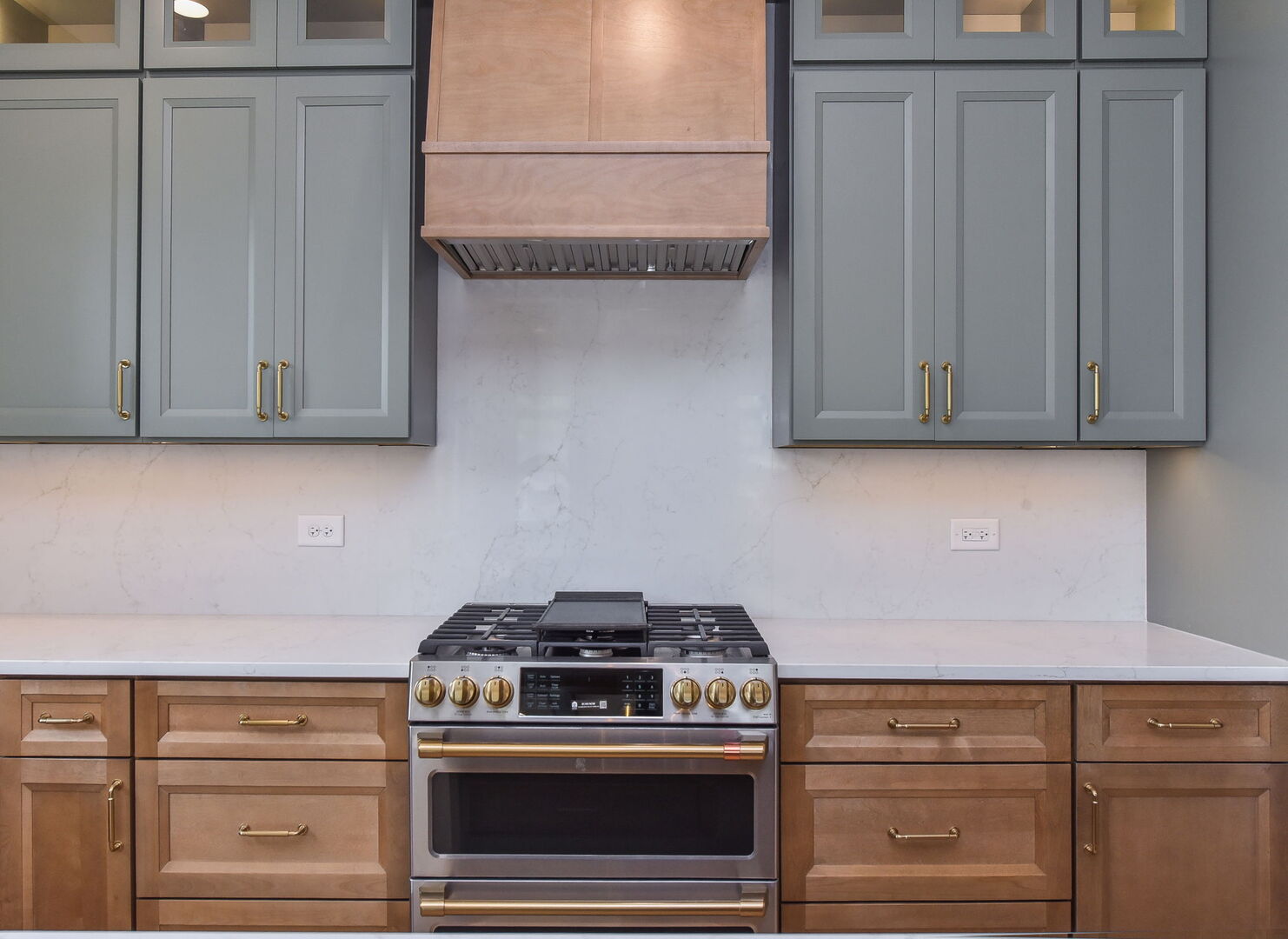 4600 Sterling Road, Downers Grove, IL 60515