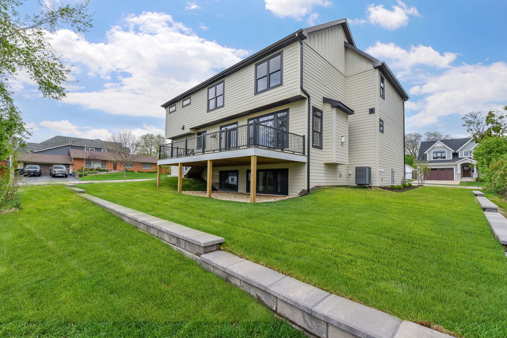 4600 Sterling Road, Downers Grove, IL 60515