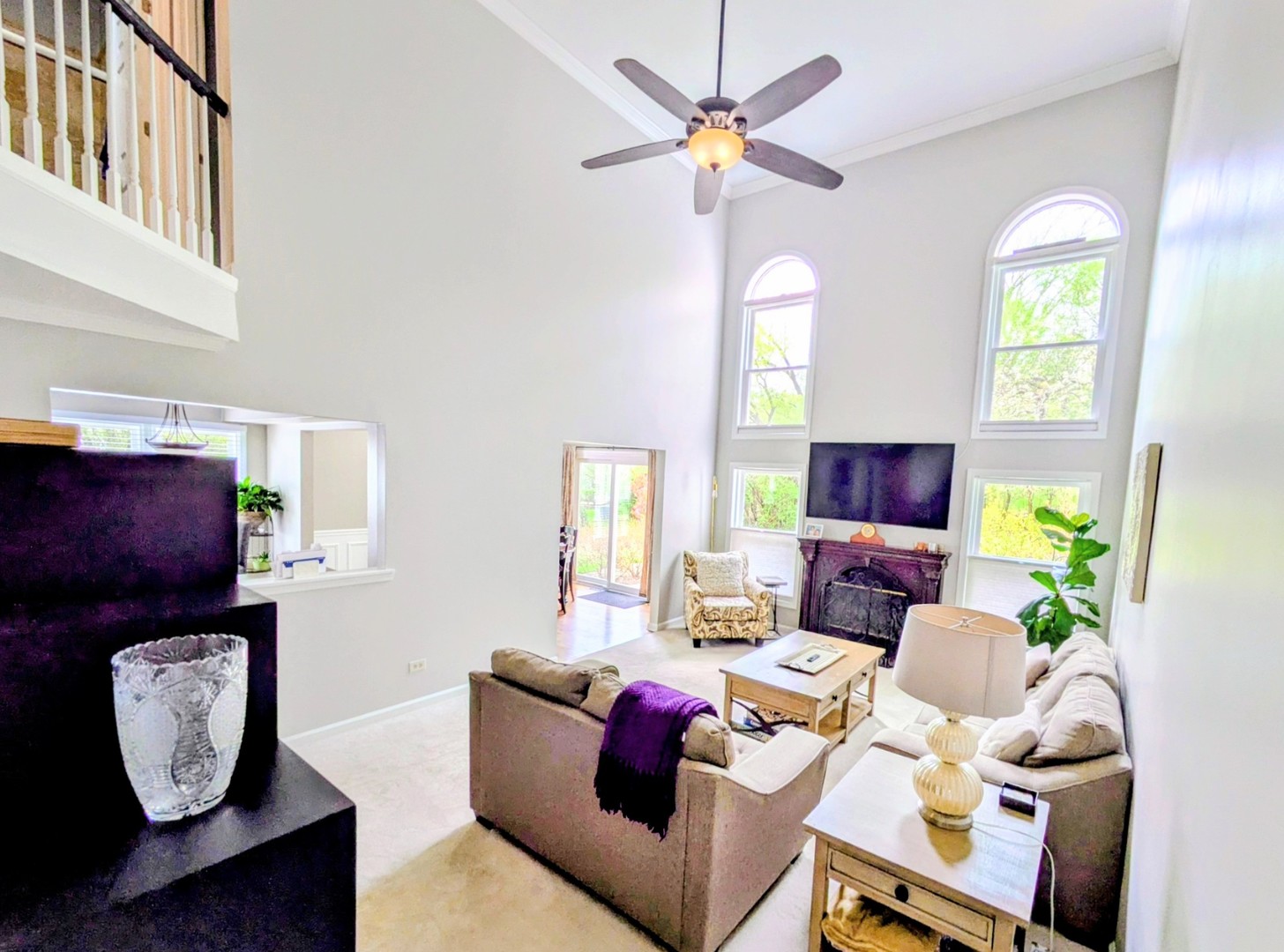 905 Thornwood Court, St. Charles, IL 60174