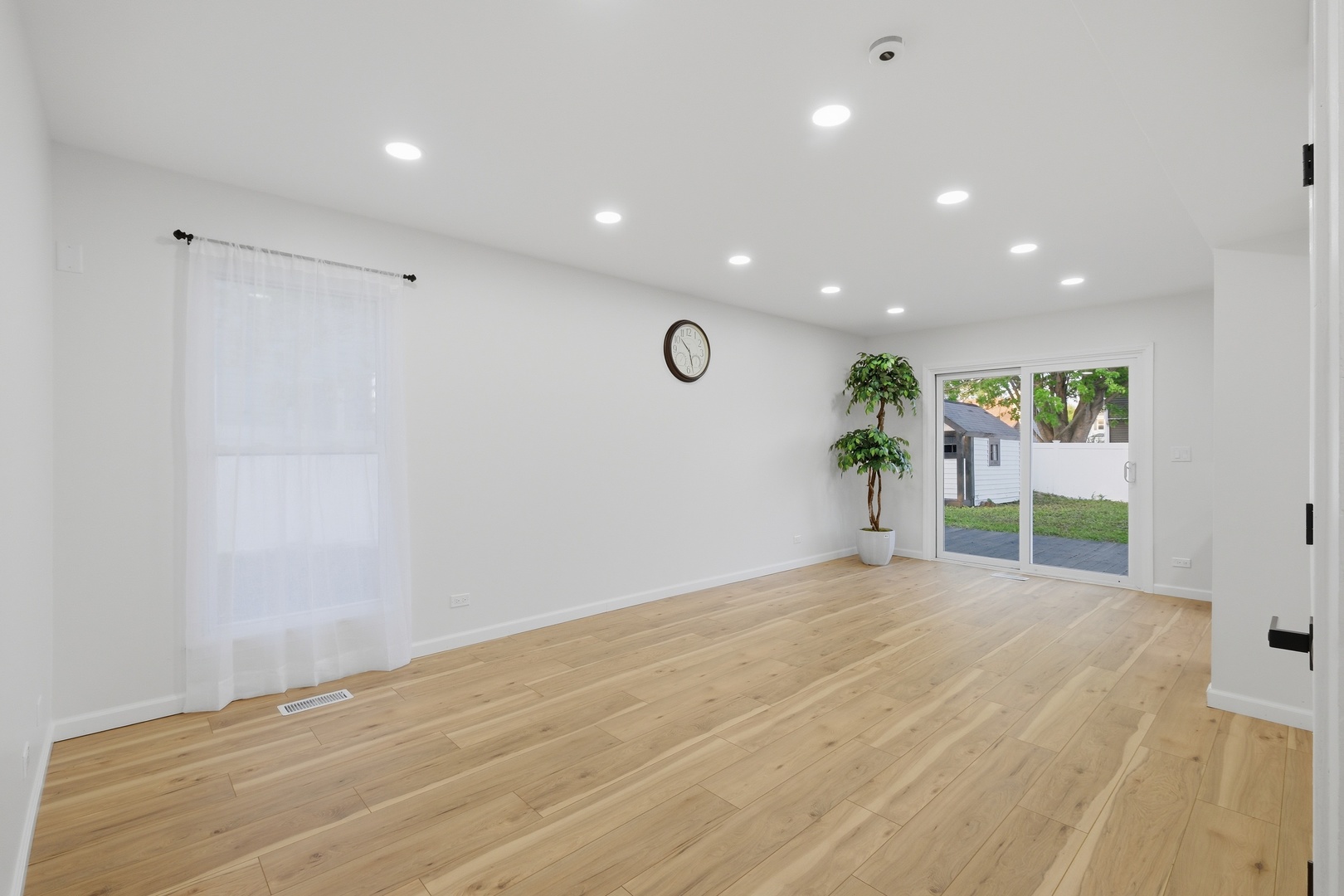 312 Homestead Drive, Bolingbrook, IL 60440