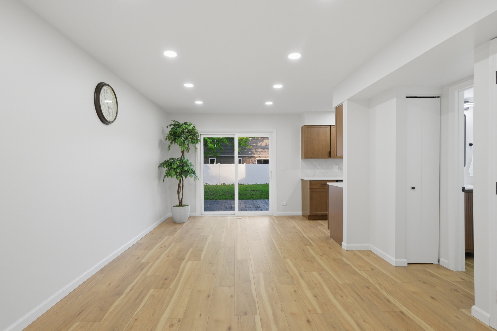 312 Homestead Drive, Bolingbrook, IL 60440