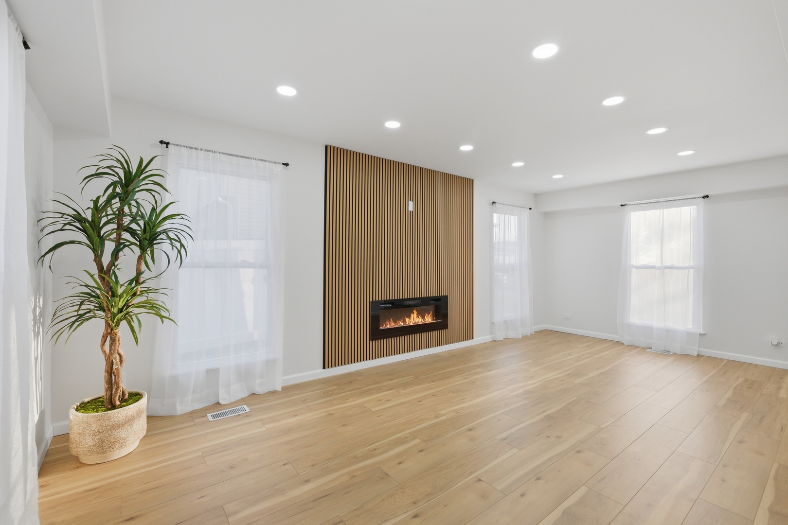 312 Homestead Drive, Bolingbrook, IL 60440