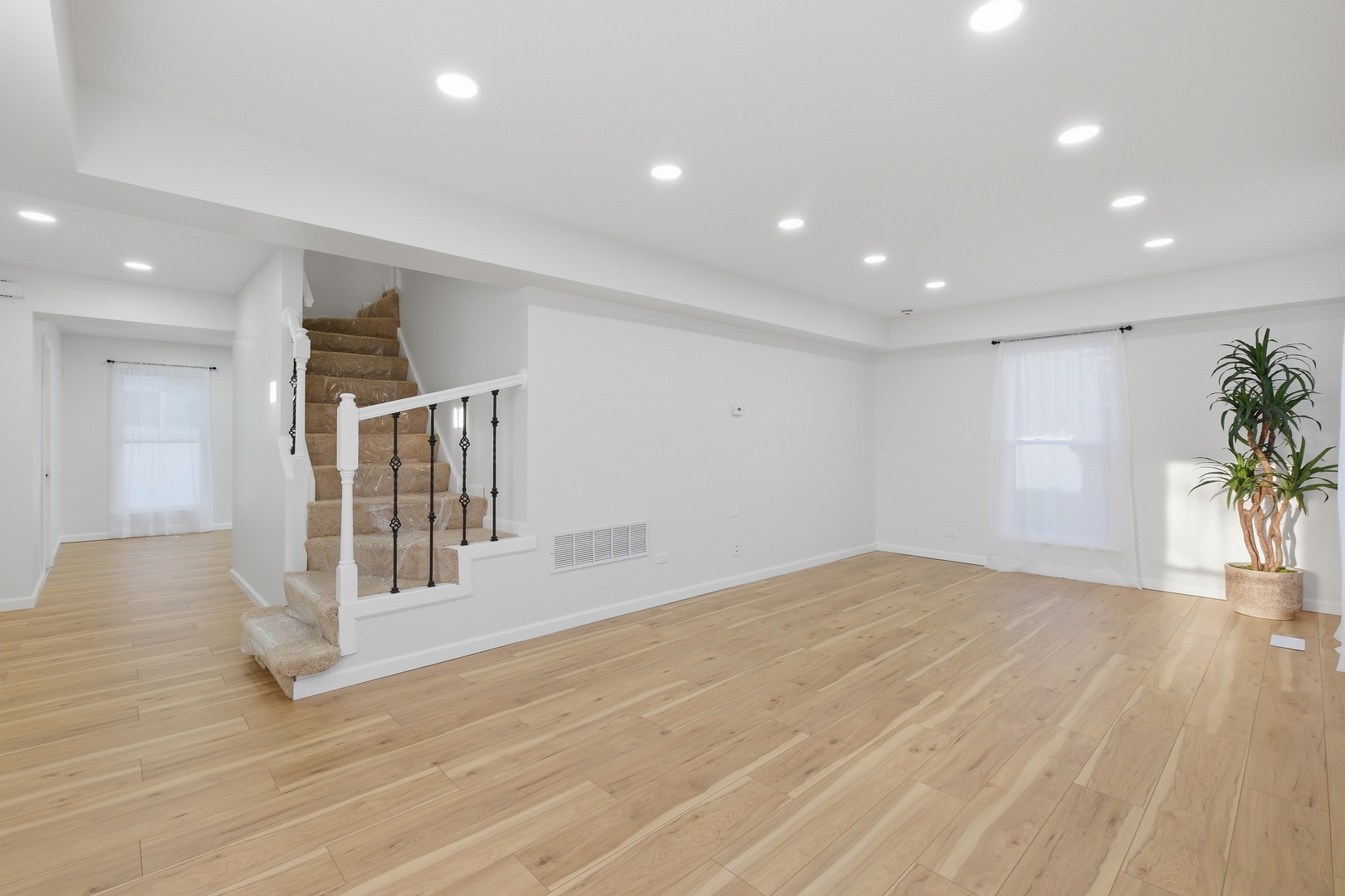 312 Homestead Drive, Bolingbrook, IL 60440